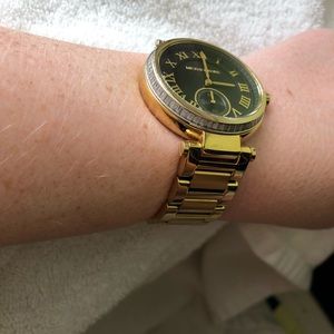Michael Kors Accessories - MICHAEL KORS black and gold watch w/ crystal Michael Kors Accessories - MICHAEL KORS black and gold watch w/ crystal